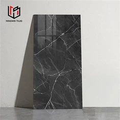 กระเบื้องหินอ่อนสีดำ